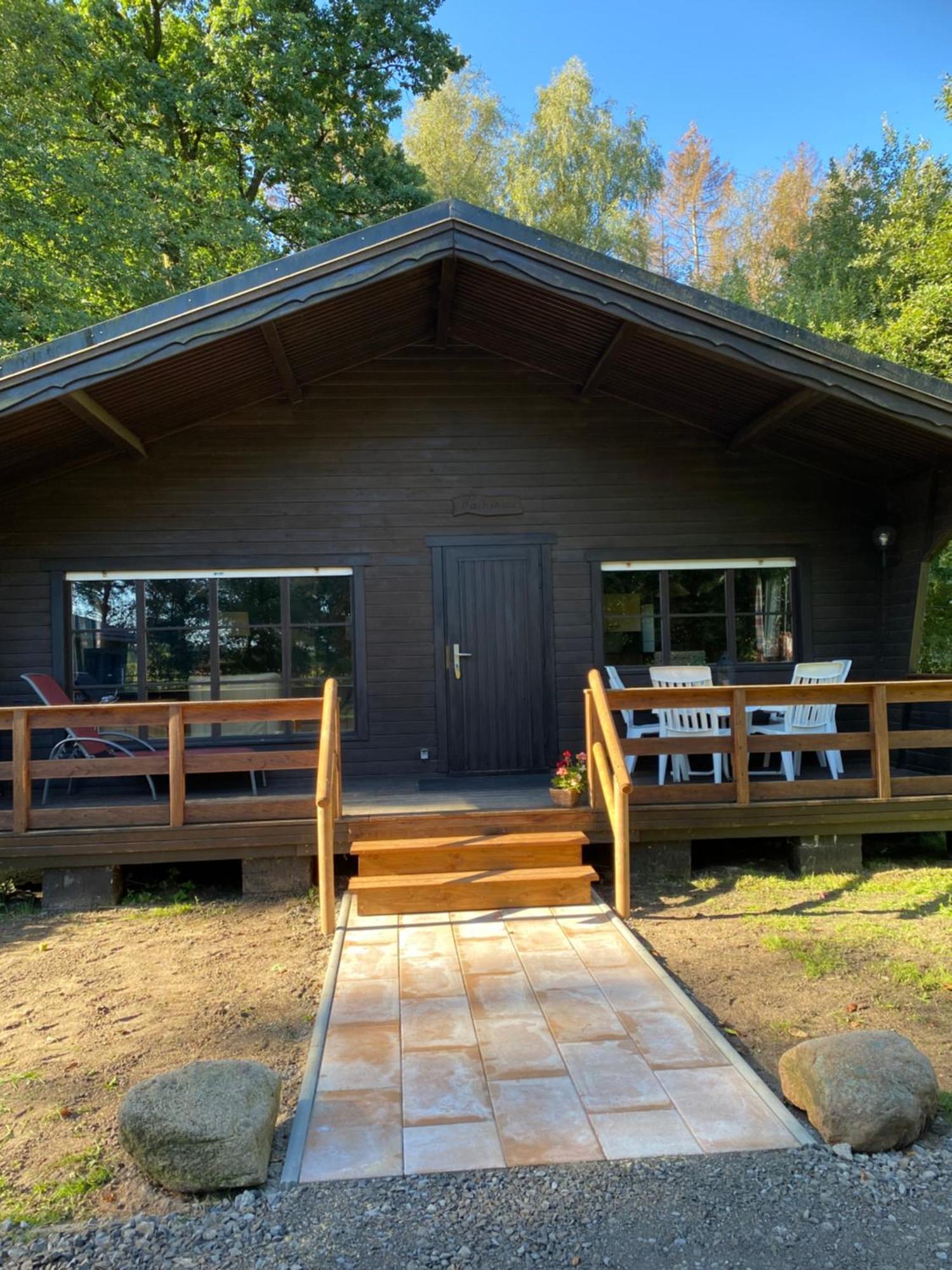 Heidegut Eschede Reitsportanlage Und Feriendorf Extérieur photo