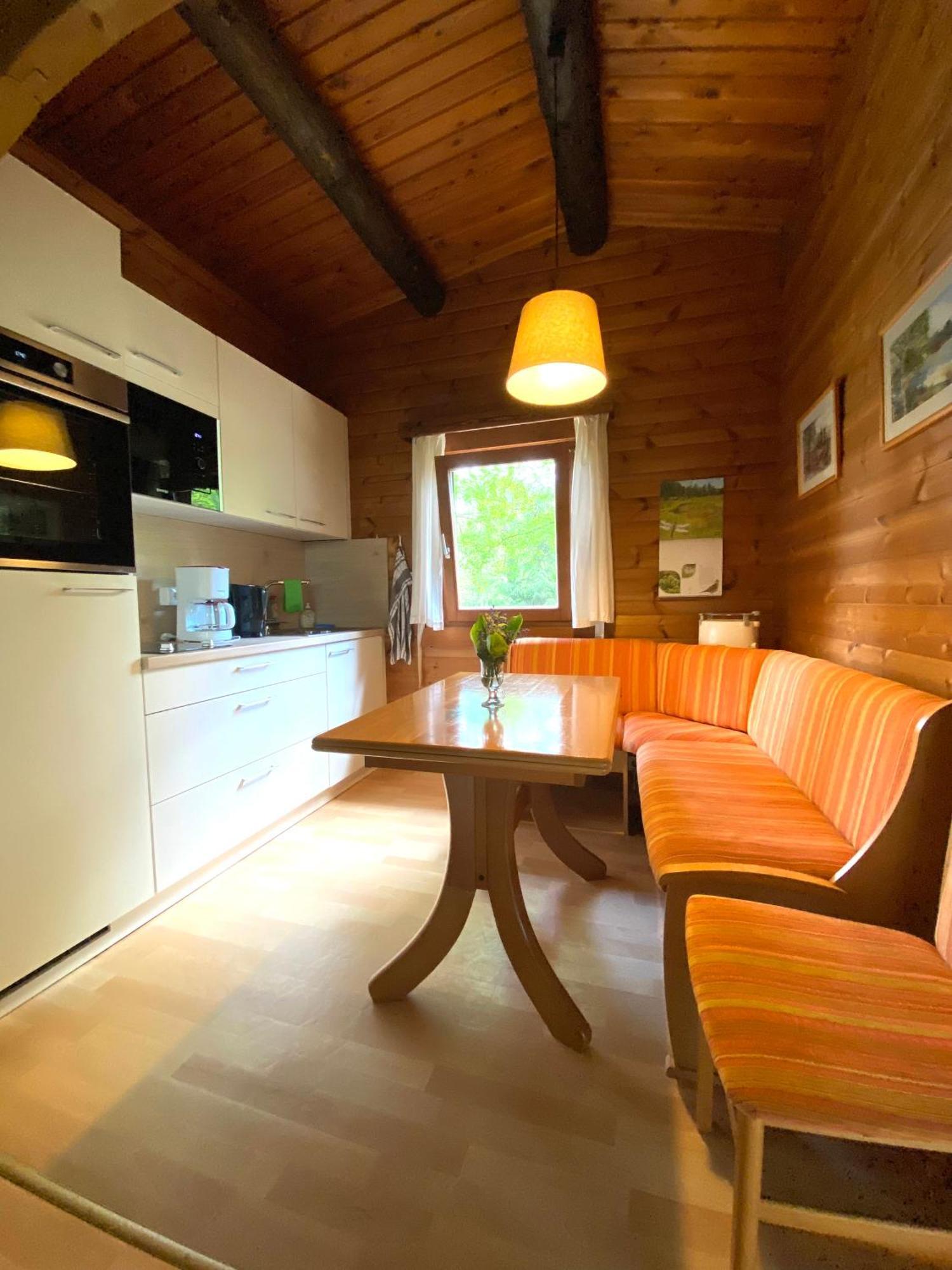 Heidegut Eschede Reitsportanlage Und Feriendorf Extérieur photo